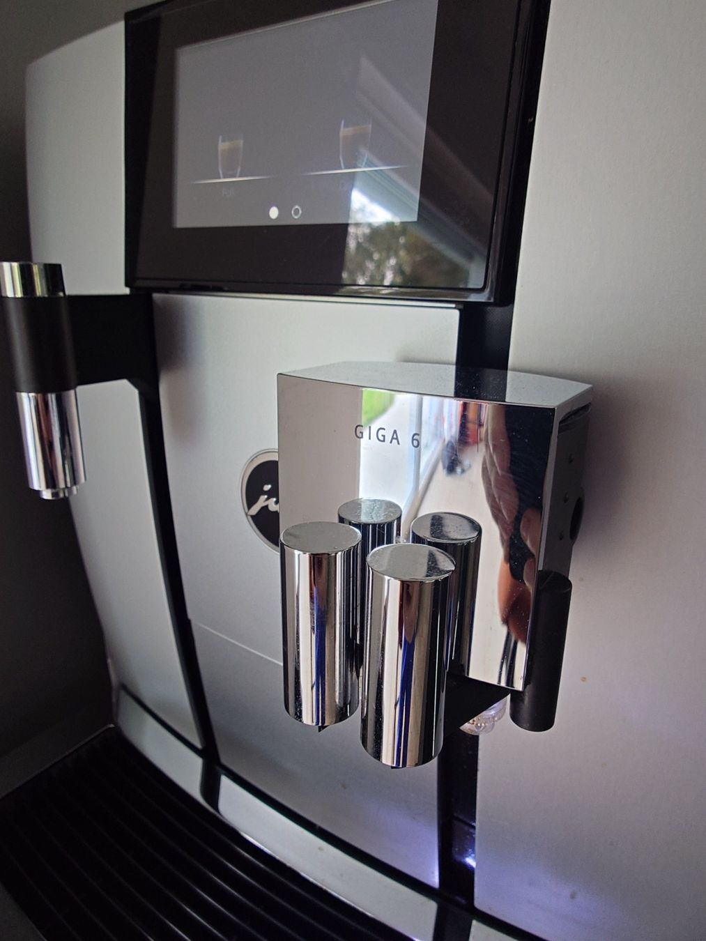 Jura Macchine per caffè & Macchine per espresso: Jura Giga 6 super automatic coffee machine – Usato da Epalinges venduto da bracelet123 9