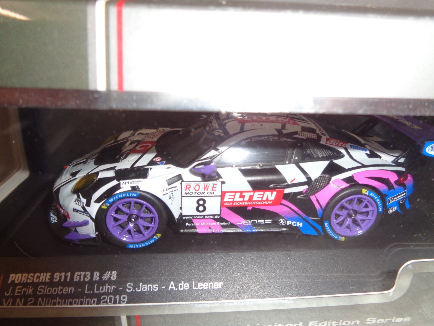 Porsche Modellini d'auto: Ixo 1:43 Porsche 911 GT3 RSR – Nuovo e nell'imballaggio originale da Reconvilier venduto da rallycar 1