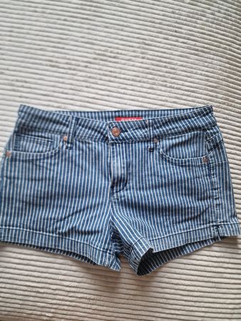 Guess Jeans Shorts gestreift blau weiss