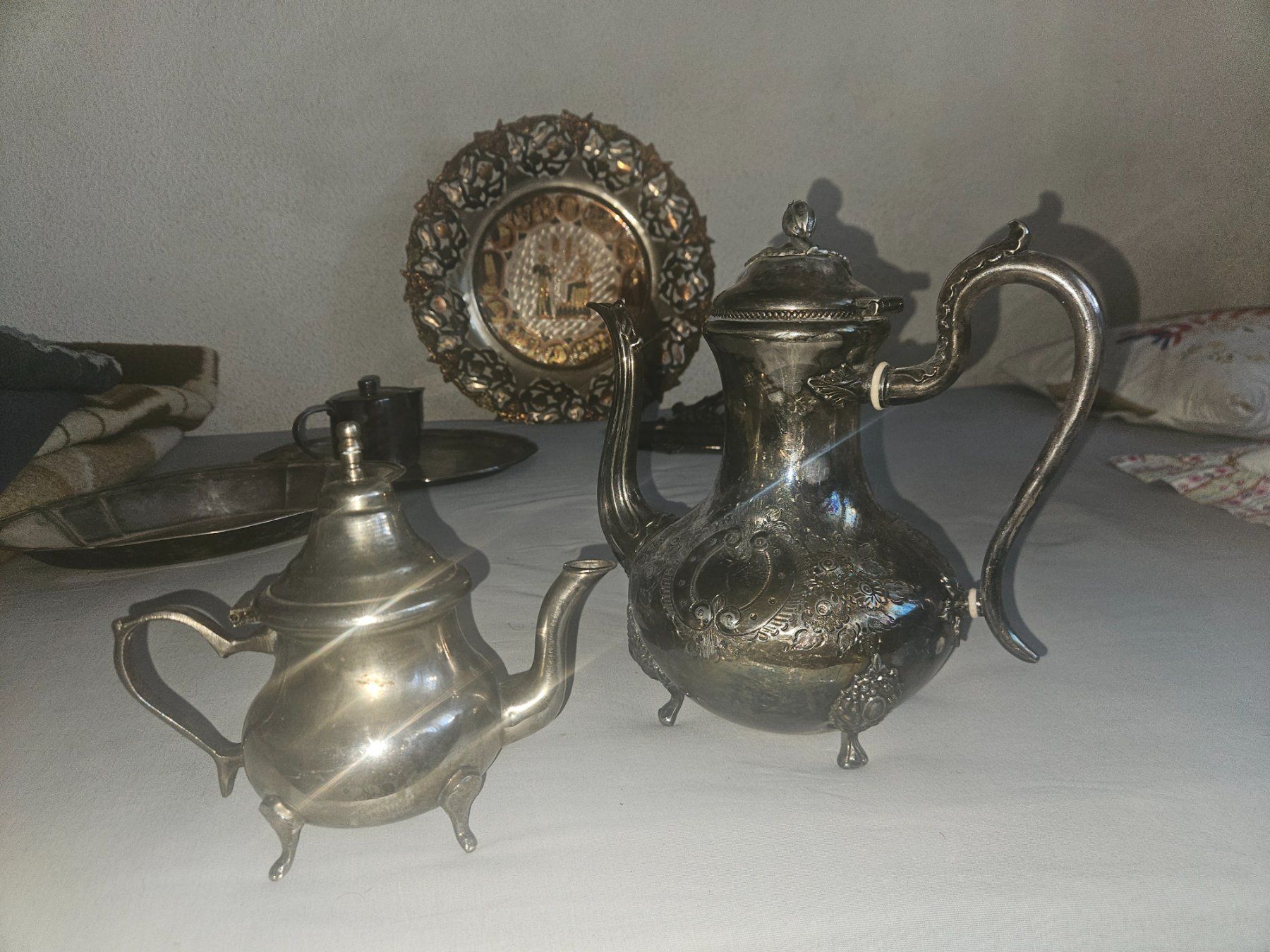 Set di piatti: Antikes Tee-Service Sammlung versilbert -Teekannen, Tabletts – Usato da Basel venduto da FirstClass4000 1