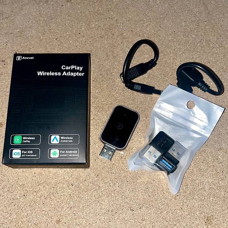 Unità & Adattatore: Adaptateur AIZEO Wireless CarPlay – Usato da Fribourg venduto da Yehruda