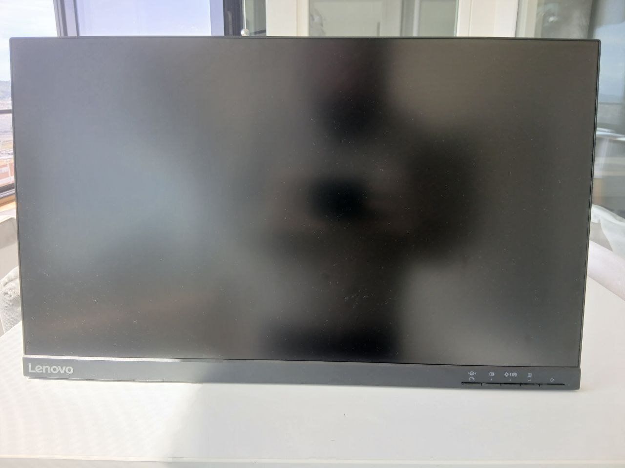 Lenovo Monitor: Lenovo D24-40 – Nuovo (secondo la descrizione) da Zürich venduto da eportex 1