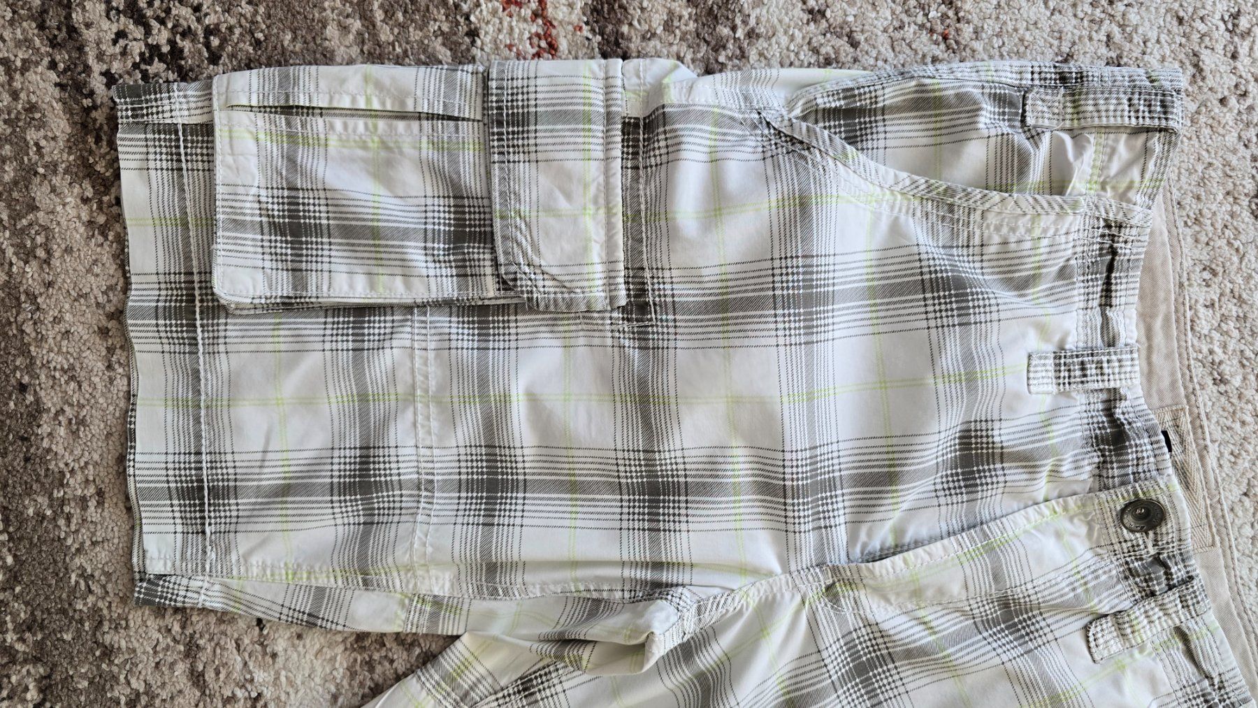 C&A Pantaloni: Cargo Shorts Gr. M – Nuovo (secondo la descrizione) da Wabern venduto da Irakene 2