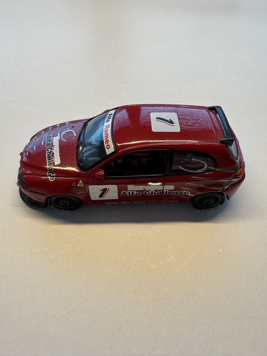 Alfa Romeo Modellini d'auto: Modellautos  – Nuovo (secondo la descrizione) da Matten b. Interlaken venduto da Eddy84 4
