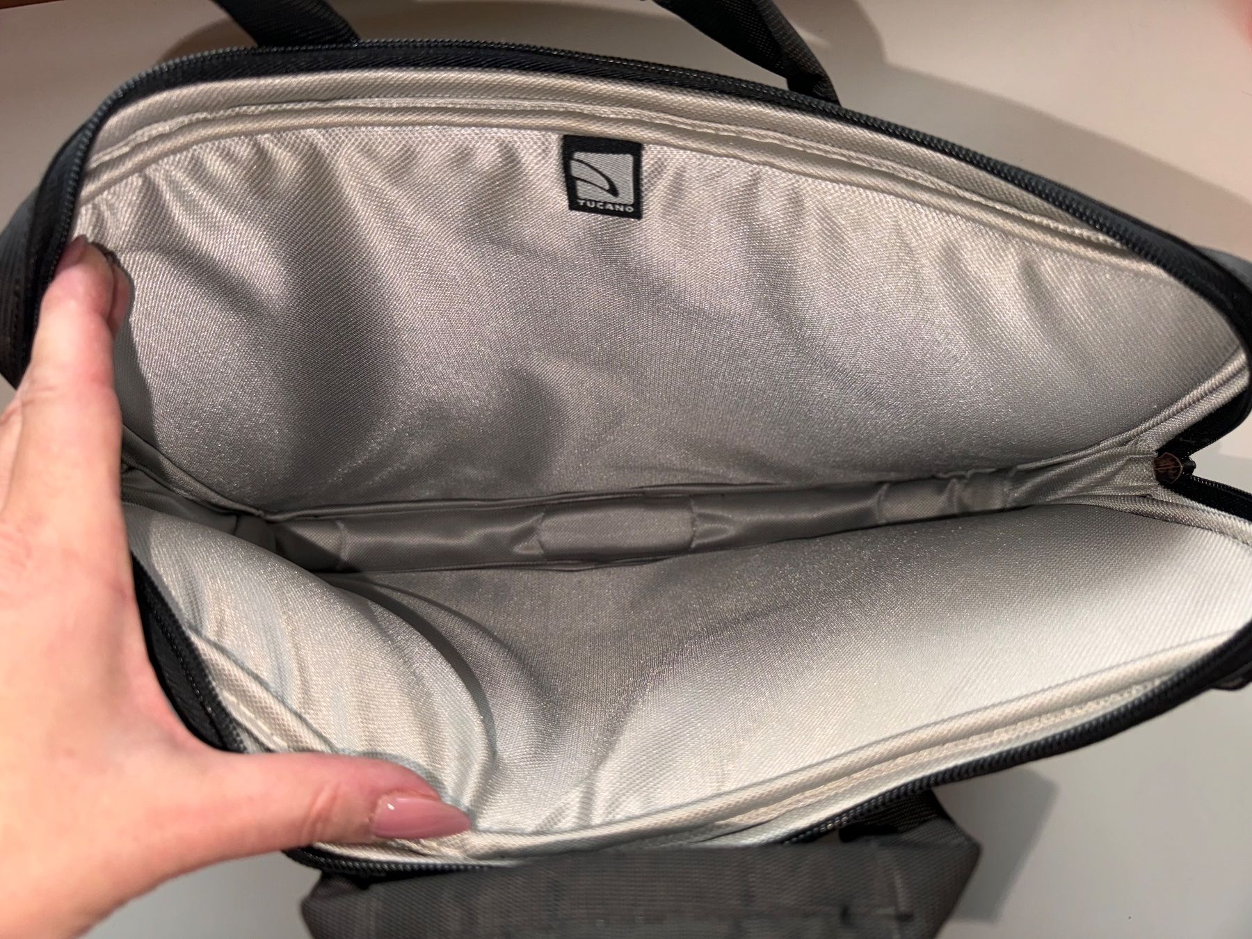 Tucano Borse: Laptop Tasche von Tucano – Usato da Grosswangen venduto da shoes.bags.and.co 3
