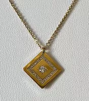 Pendentif Carré Serti de diamants Or Jaune 18kt