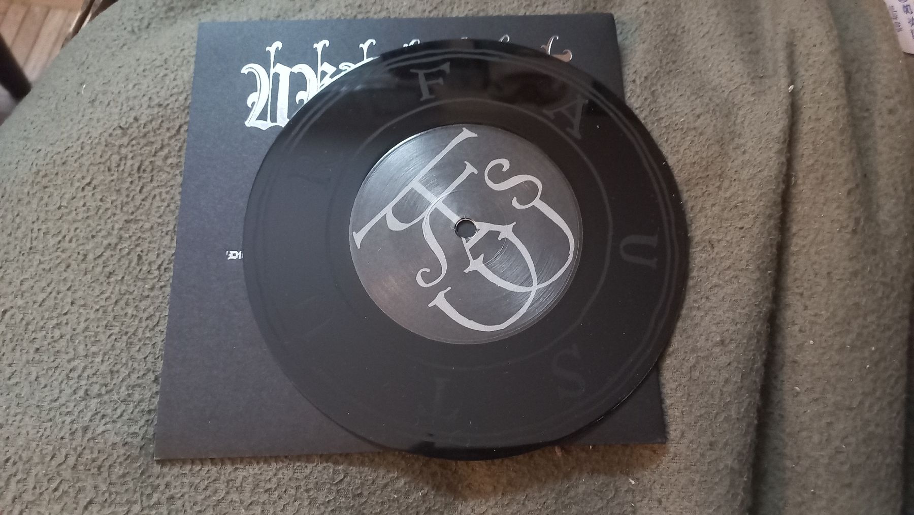 Dischi in vinile: Urfaust-Die erste...Vinyl Single 7" Black Metal – Usato da Olten venduto da Donatello1984 3