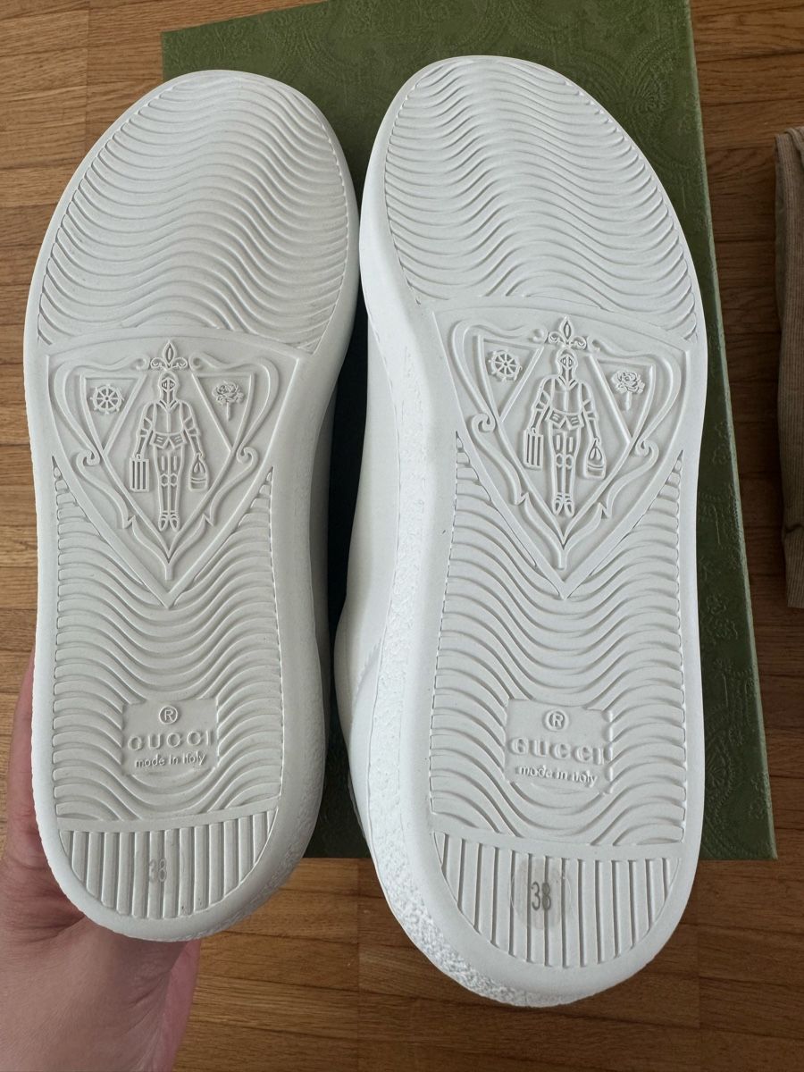 Gucci Chaussures femmes: Gucci Mirco soft Leder Sneaker Gr.38 oder Gr.37.5 – Neuf avec emballage d'origine à Pfäffikon SZ par EMMA0111 3