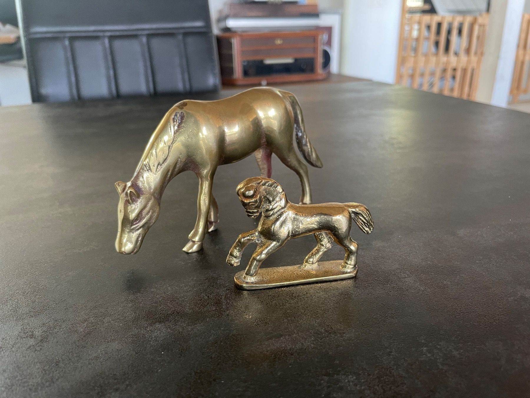 Figuren: Ancienne Statuettes Chevaux en Laiton – Gebraucht aus Vallamand von Bricbracbroc82