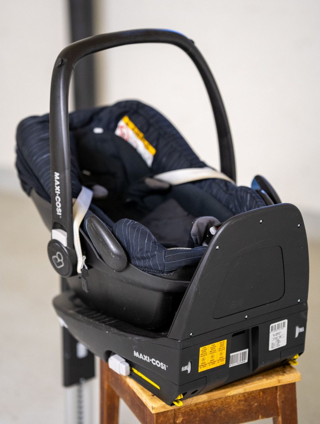 Maxi-Cosi Seggiolini per auto: Maxi Cosi mit Isofix Station – Usato da Zürich venduto da tonogen 5