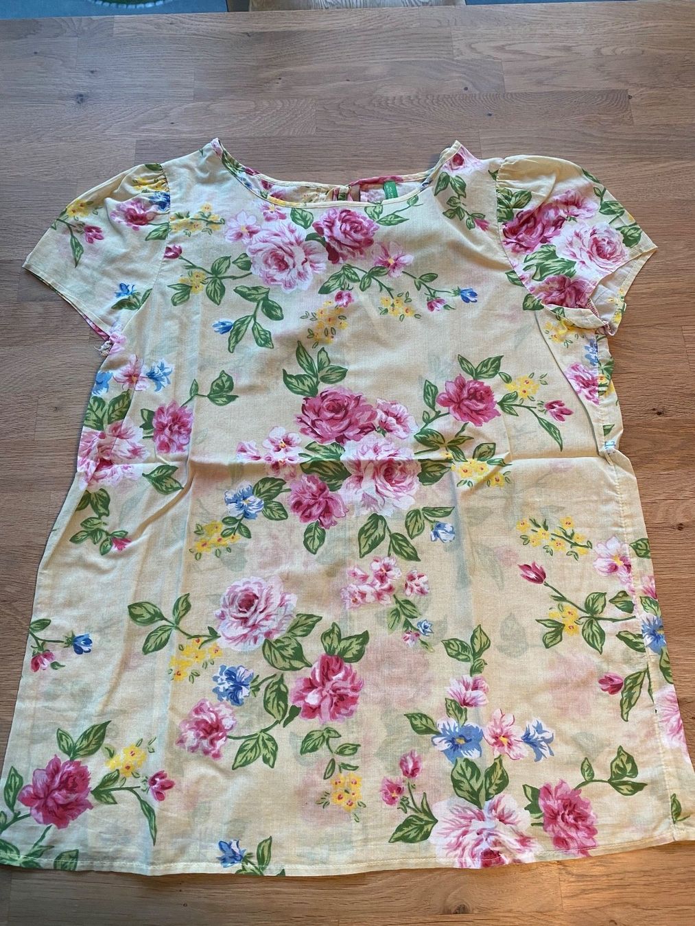 Benetton Blusen: Benetton Bluse, Gr. M – Gebraucht aus Luzern von nad_nf8f