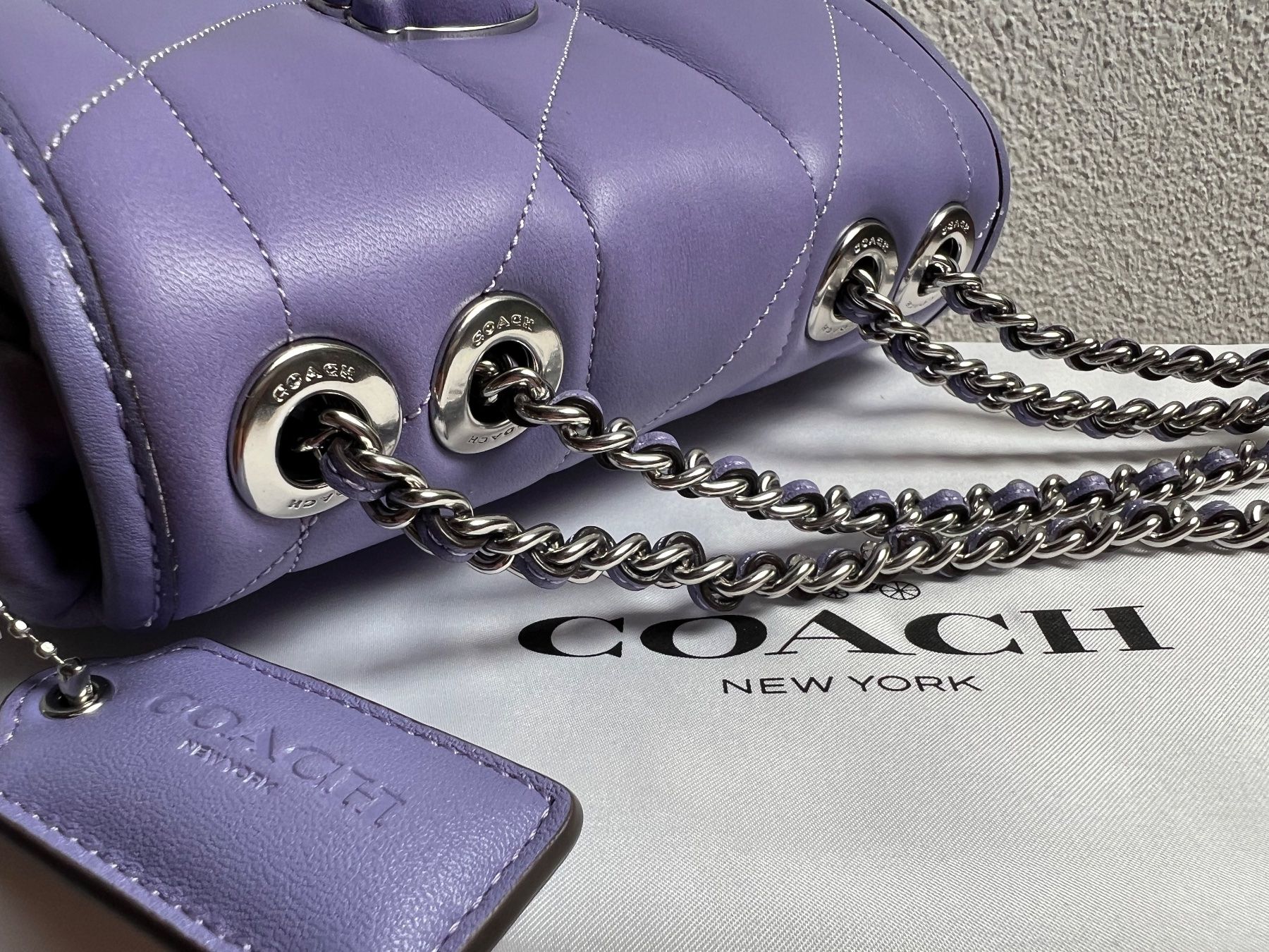 Coach Taschen für Damen: Süsse Lila Coach Tasche – Gebraucht aus Fischbach LU von Dear.Luki 4