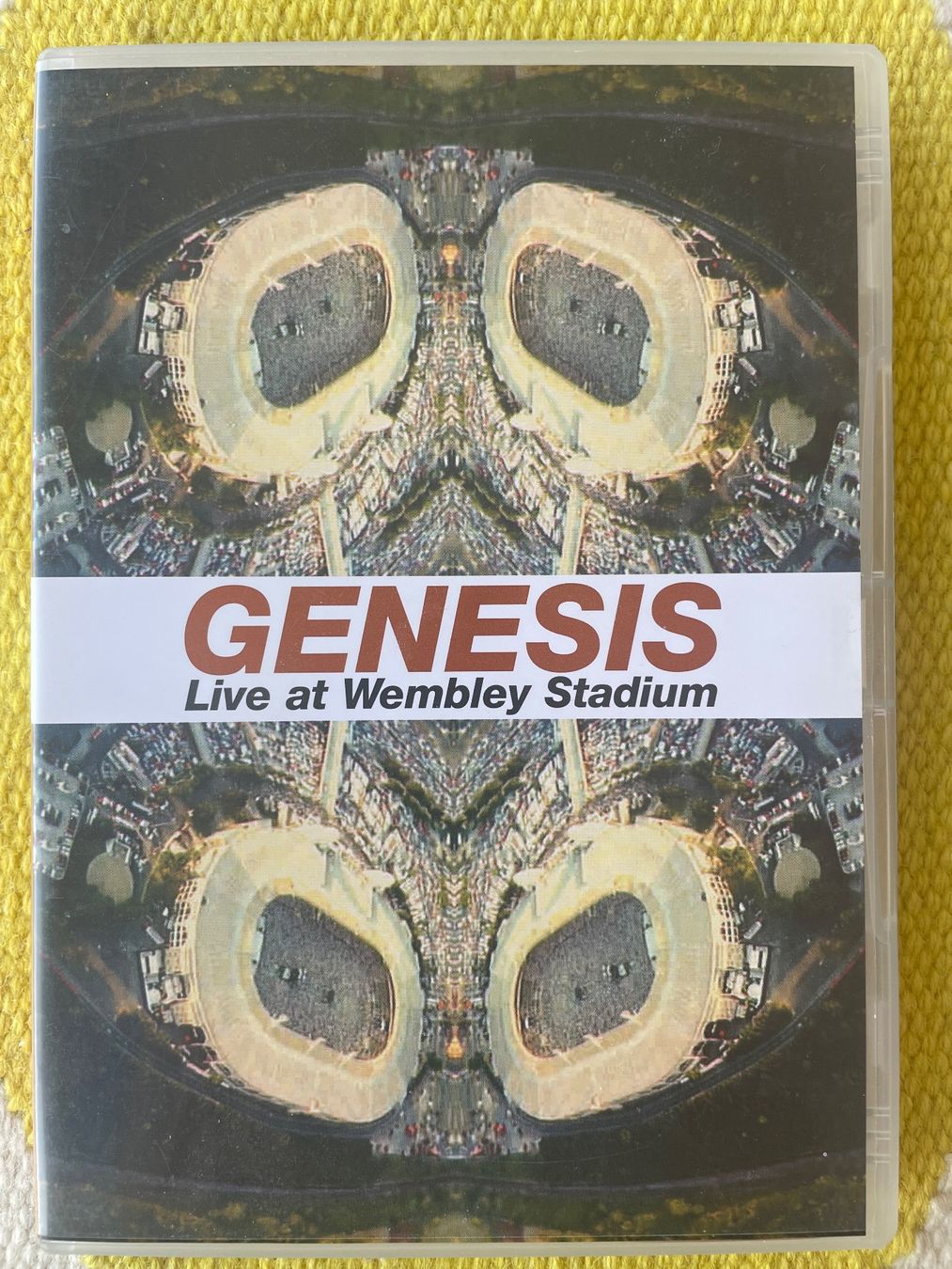 Tutti i DVDs: GENESIS-DVD LIVE AT THE WEMBLEY STADIUM – Usato da Rorschacherberg venduto da CD-Roli