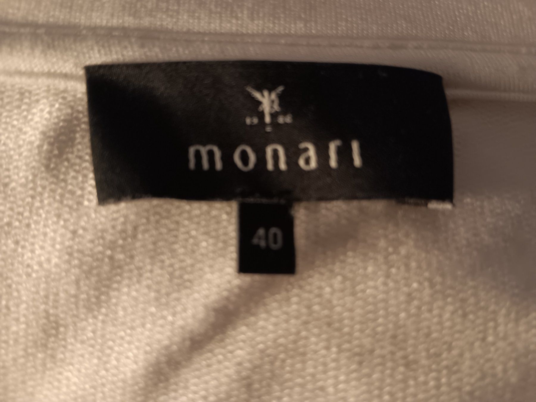 Monari T-shirts: Monari Langarmshirt Cremeweis Gr40 mit Strassmotiv – D'occasion à Zürich par chr_l98j 1