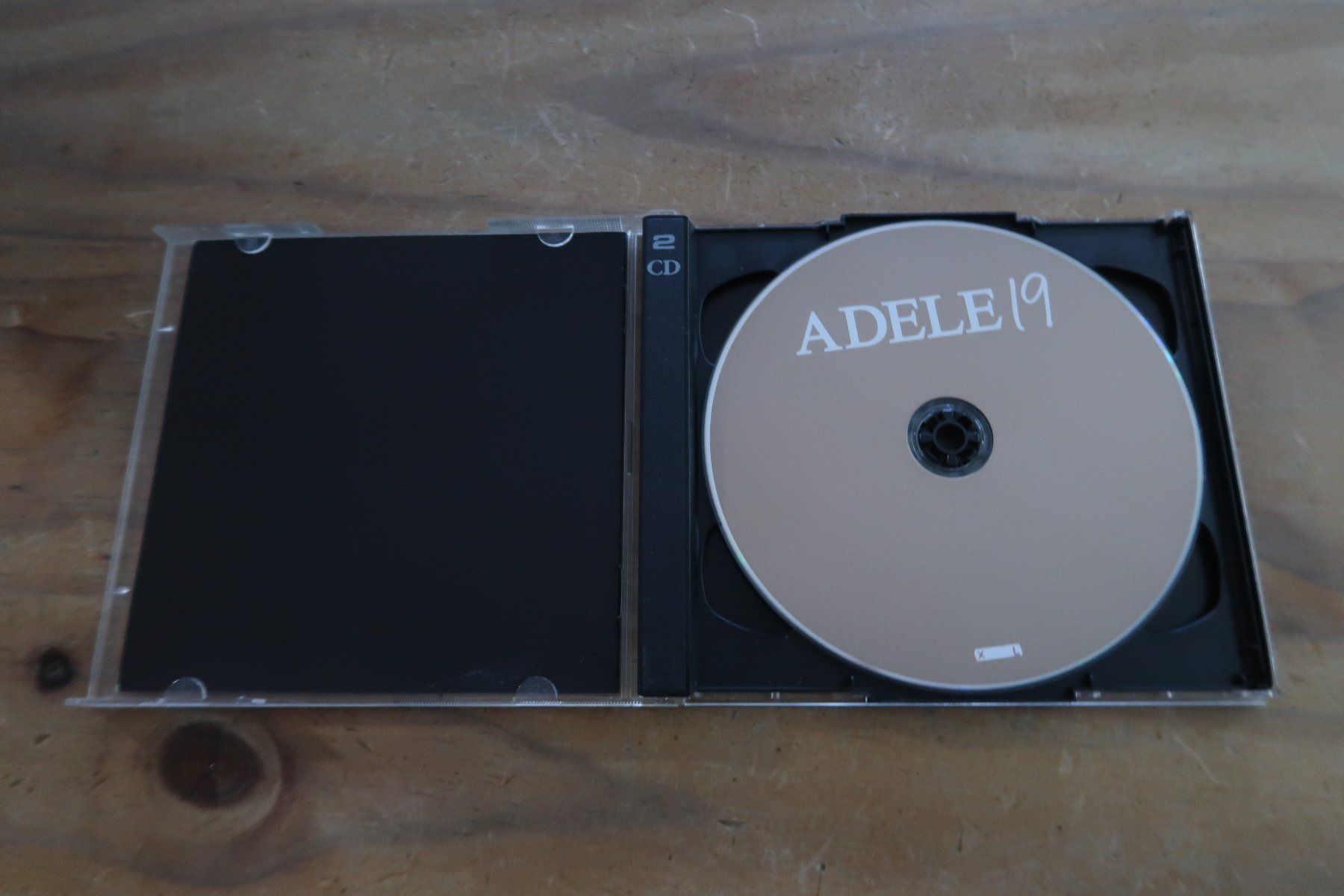 CDs: ADELE - 19 - mit BONUS DISC - 2x CD – Gebraucht aus Basel von Patiscat 4