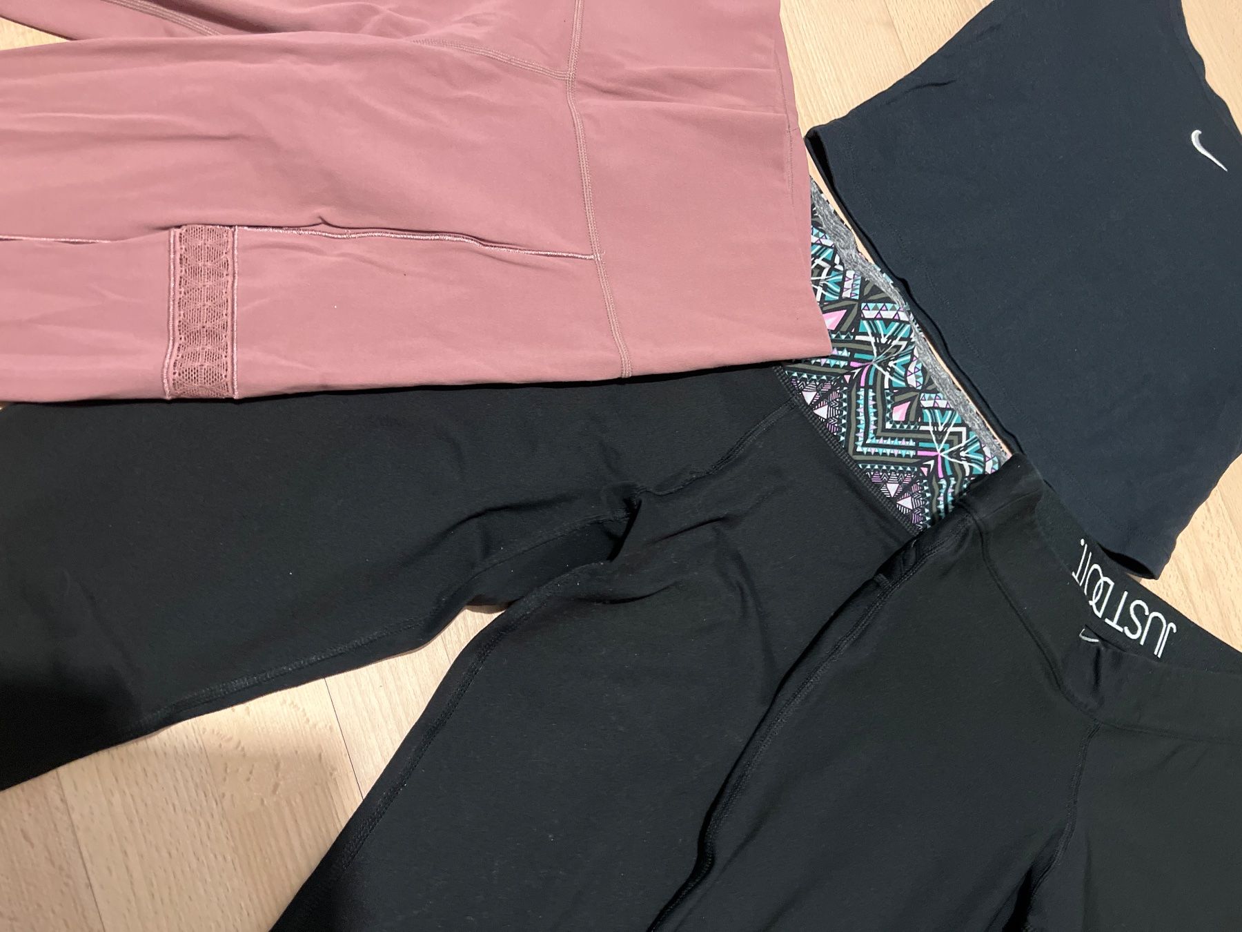 Nike Leggings: Nike Fitness Set S – Usato da Winterthur venduto da Dasomesi 1