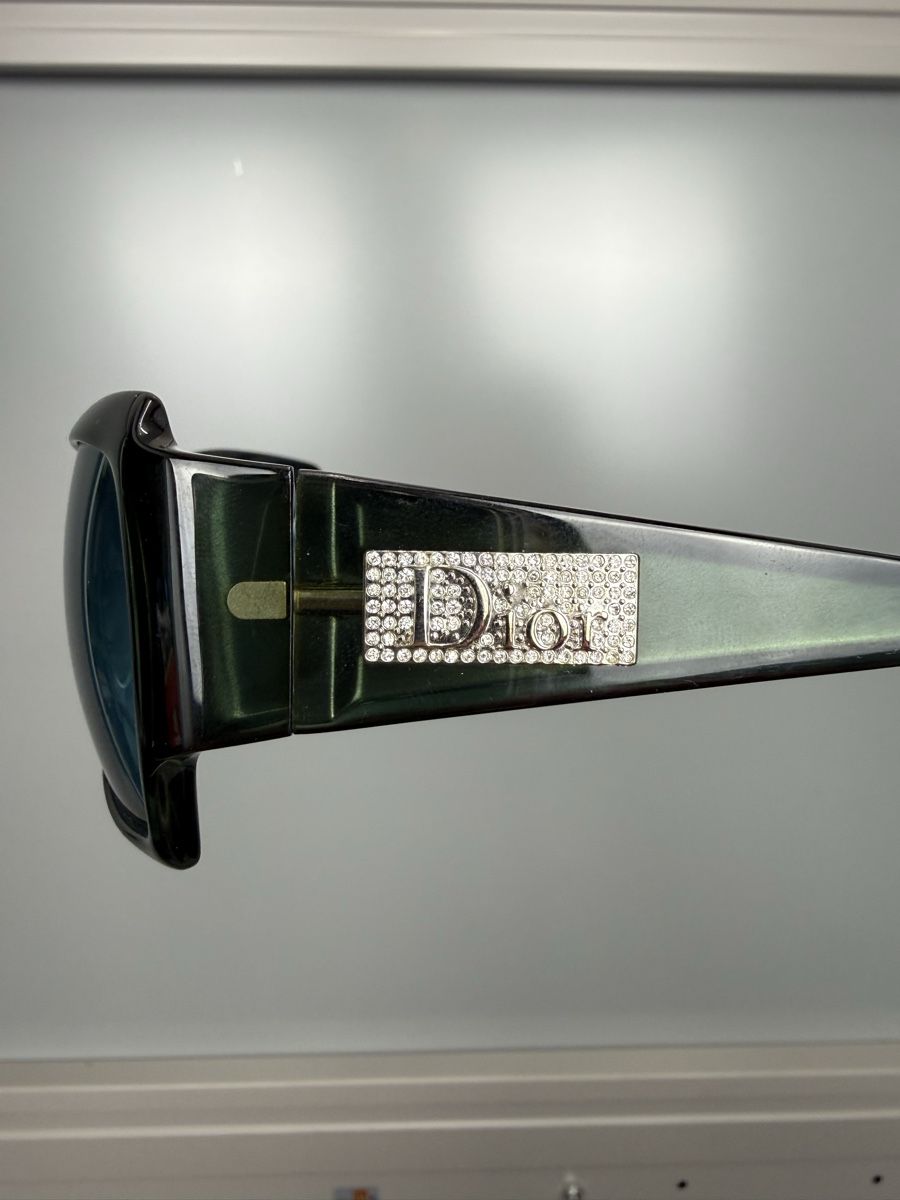 Dior Lunettes & Verres: Dior Sunglasses - Dior Night 3 – D'occasion à Lausanne par Unehistoiredesapes 2