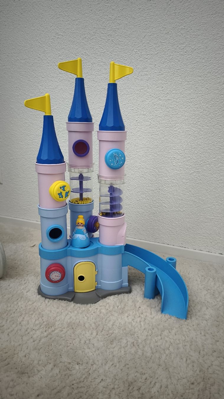Playmobil Spielzeuge: Playmobil Disney: Cinderella's castle – Neu (gemäss Beschreibung) aus Zürich von nel_xkg6 1