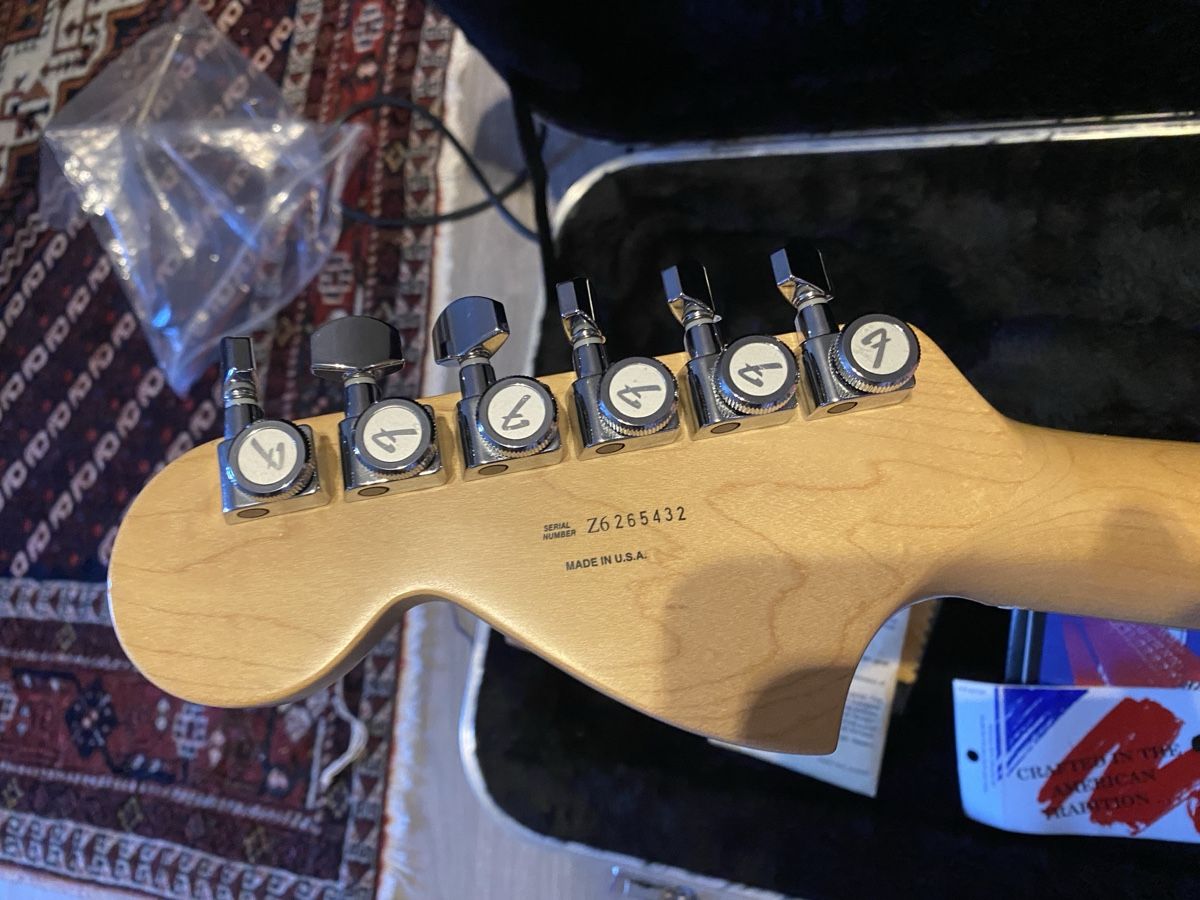 Strumenti musicali: Fender Stratocaster US modifiée  – Usato da Les Charbonnières venduto da bap_s68x 3