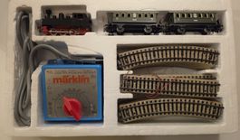 Märklin HO Start Set 2904 mit Fahrregler und Gleisen