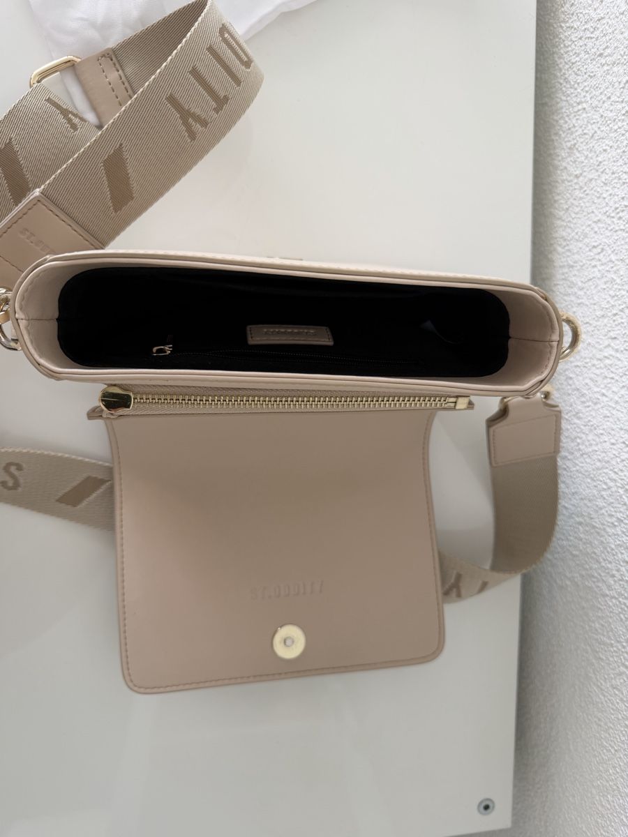 Borse da donna: St. Oddity Shoulder Bag – Usato da Brunnen venduto da keusch19 7