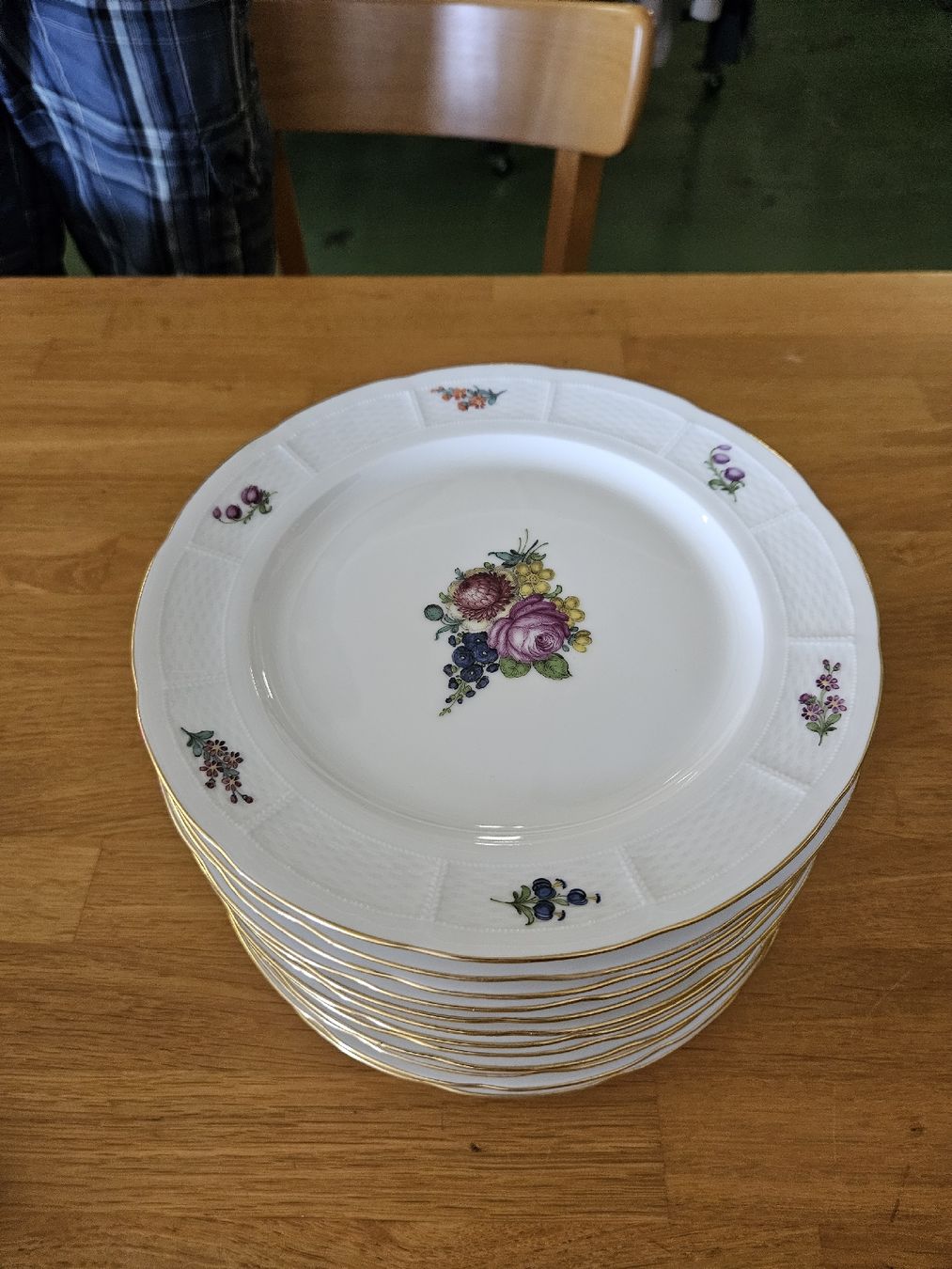 Assiettes: Desserteller Nymphenburg 12er Set – D'occasion à Pratteln par Cartonsducoeur_bl
