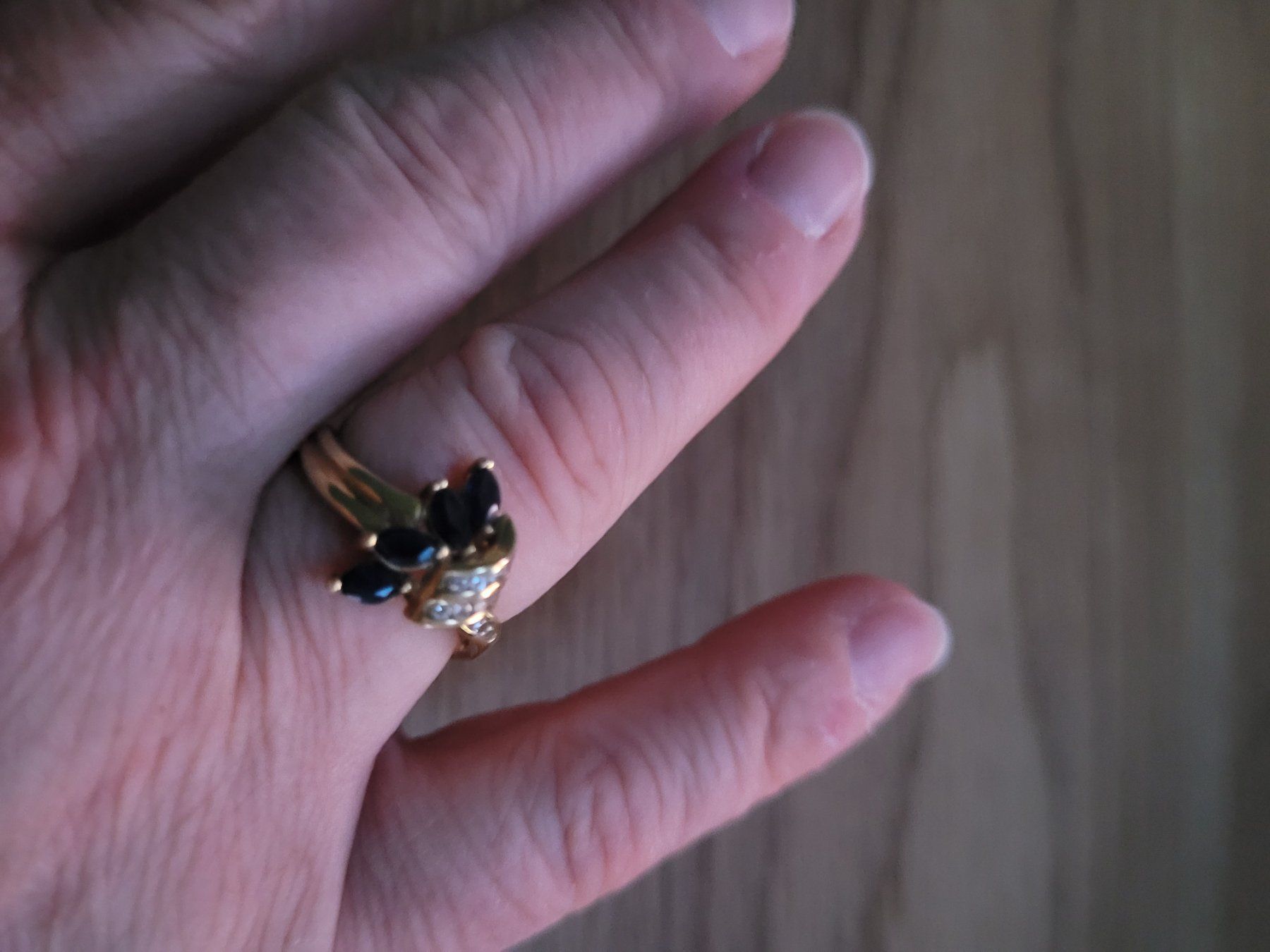 Ringe: Fingerring mit Saphiren und Brillanten – Gebraucht aus Bettlach von Davidi94 3