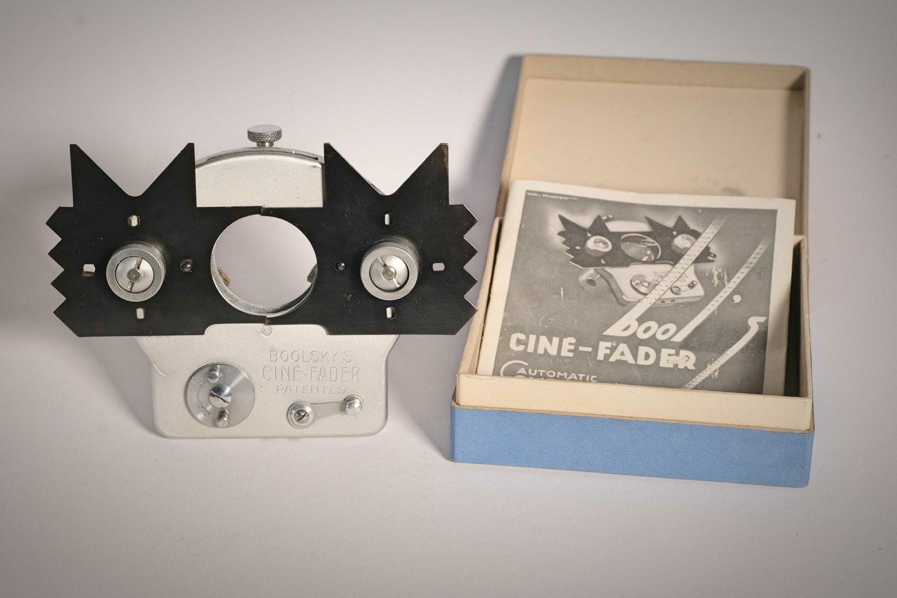Home Cinema: BOOLSKY'S CINÉ-FADER – Usato da Zürich venduto da Mechanismo 1