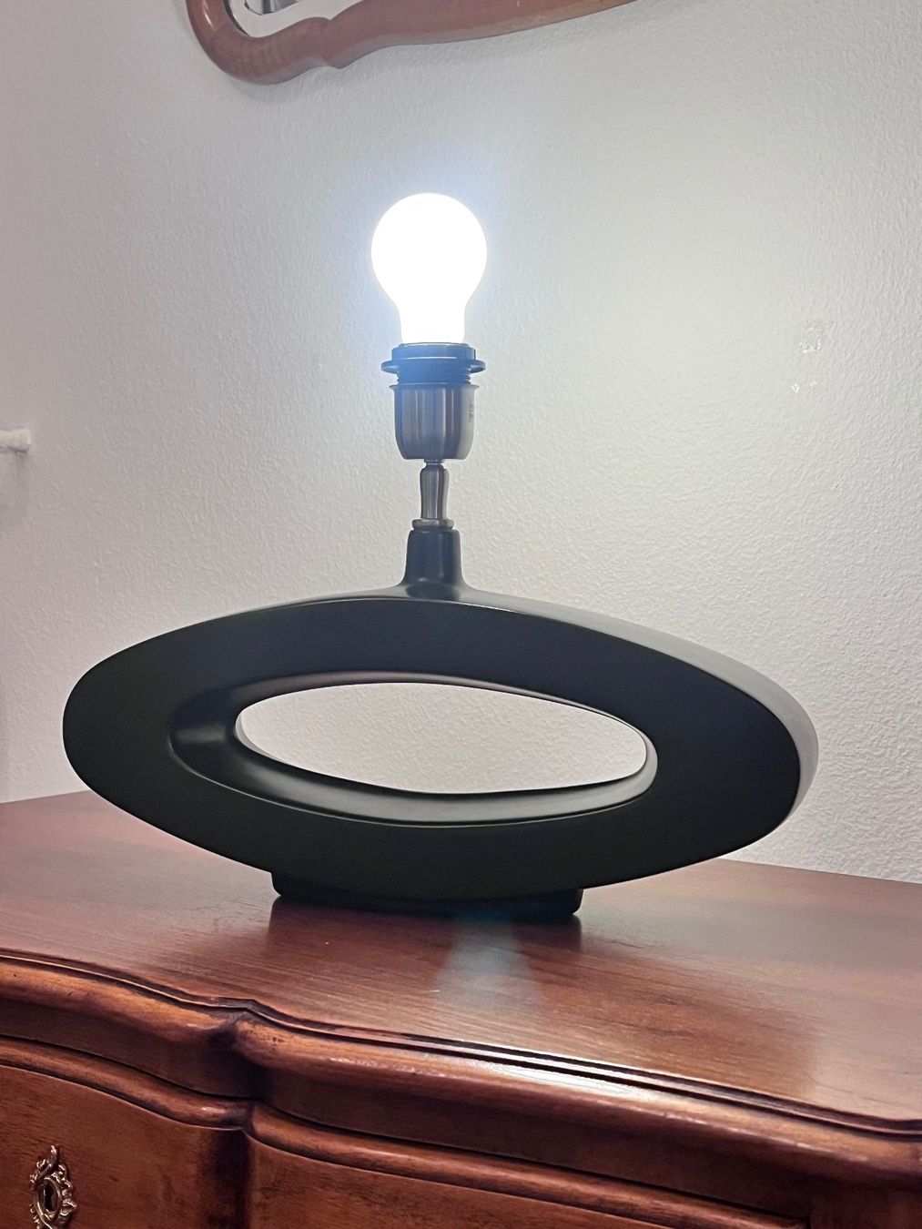 Lampade: Lampe design ovale noire – Usato da Lausanne venduto da Vibewave 4