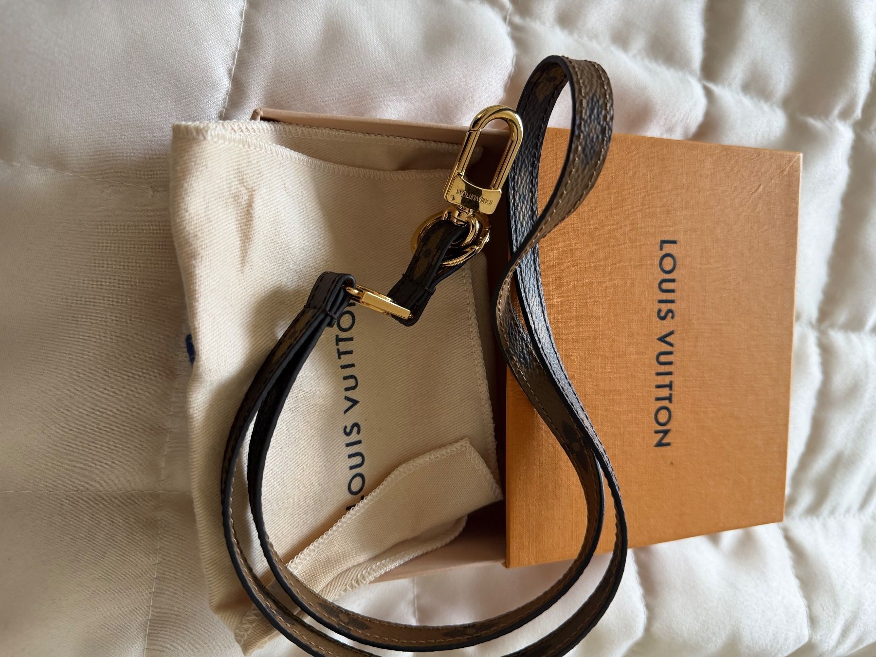 Louis Vuitton Schlüsselanhänger & - bänder: Lanyard Dauph. MNG Louis Vuitton original – Gebraucht aus Allschwil von Figidindia 1