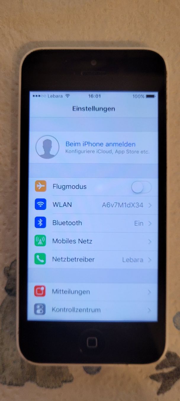 Apple Telefoni cellulari / Smartphones: Apple Iphone 5c / A1507 / 8 GB / Weiss / iOS 10.3.3 / #64 – Usato da Adlikon b.Regensdf venduto da ChriZ86 2