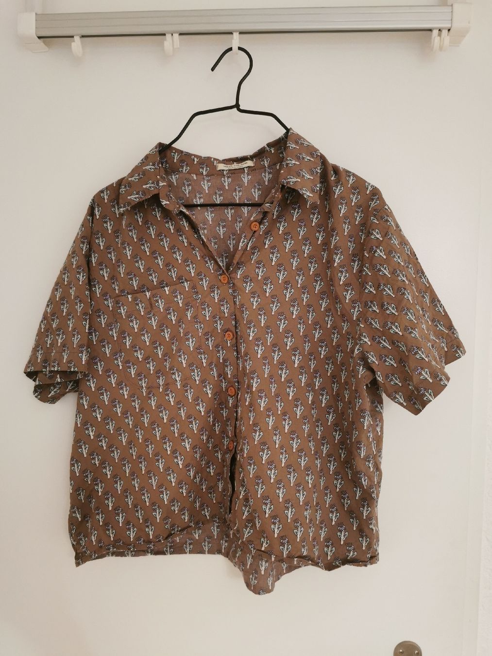 Camicette: Kurzarm Bluse mit Blumenmuster Zustand gut – Usato da Kehrsatz venduto da 159_rwk2