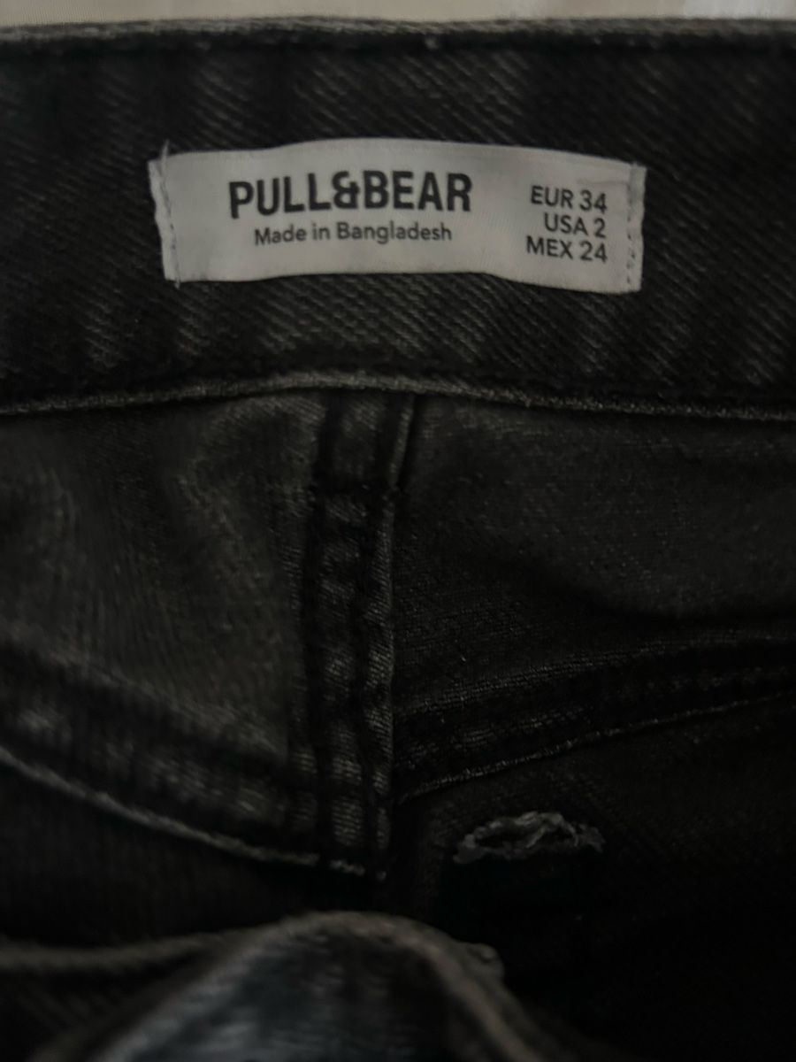 Pull&Bear Jeans: Pull&Bear Jeans, dunkle Waschung, Grösse 34, Top Zustand – Usato da affoltern am albis venduto da eczuur 1