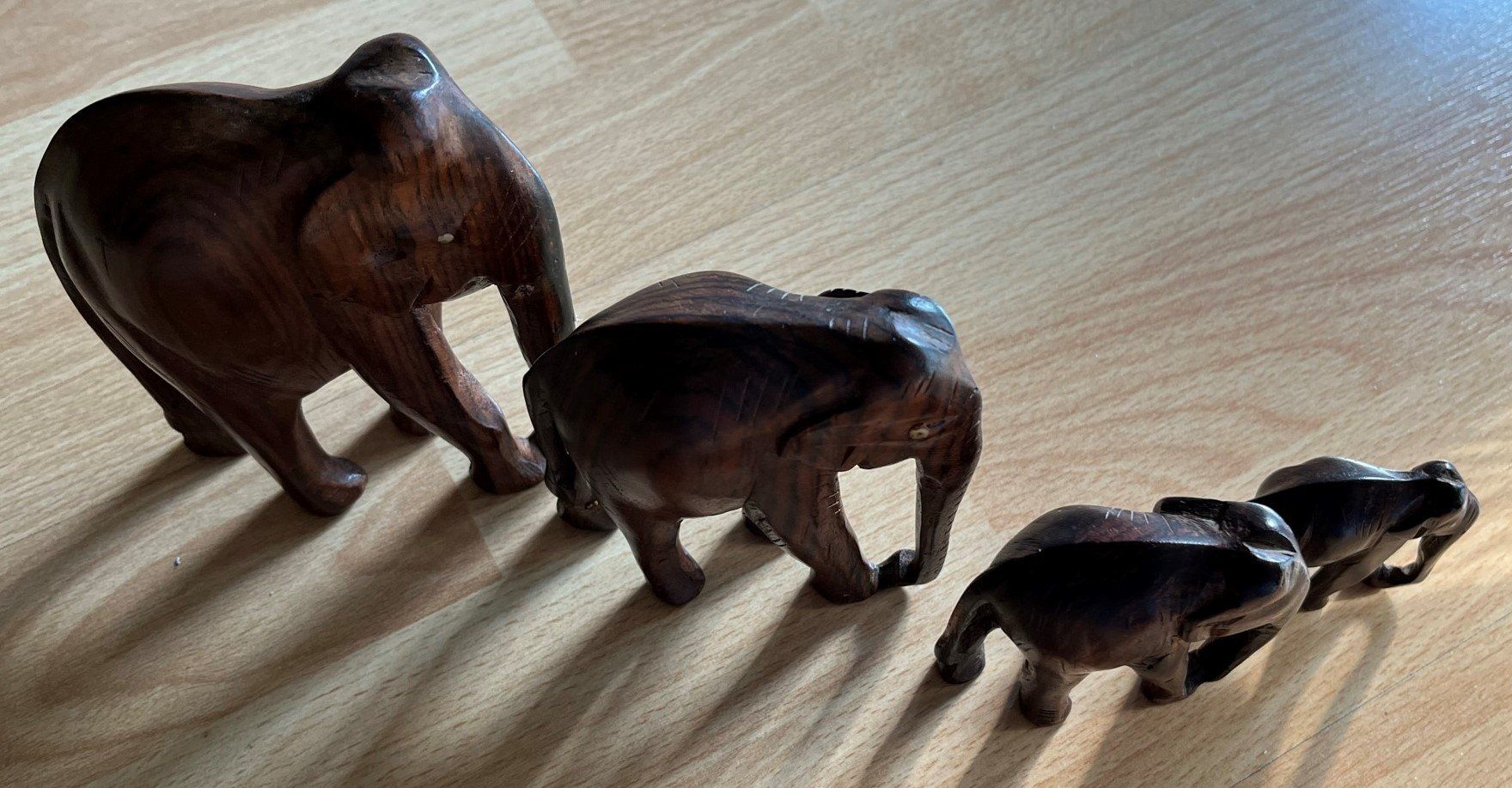 Figuren: Figuren Elefanten Familie – Gebraucht aus Basel von Adler61