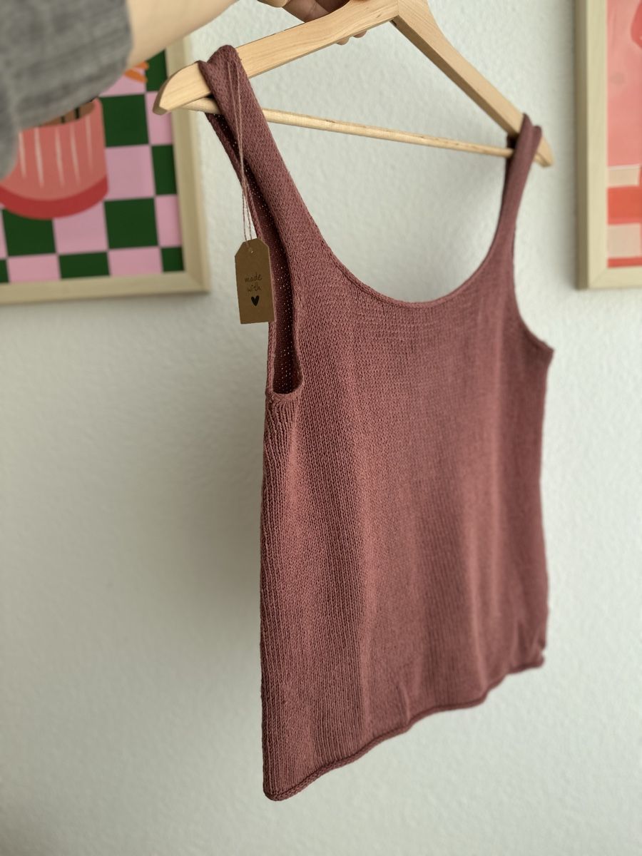Top: Handgestricktes Top aus Seide – Nuovo (secondo la descrizione) da Ormalingen venduto da nude.knits