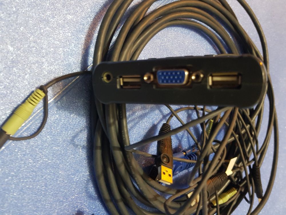 Roline 2Port USB/VGA/audio KVM Switch Kaufen auf Ricardo