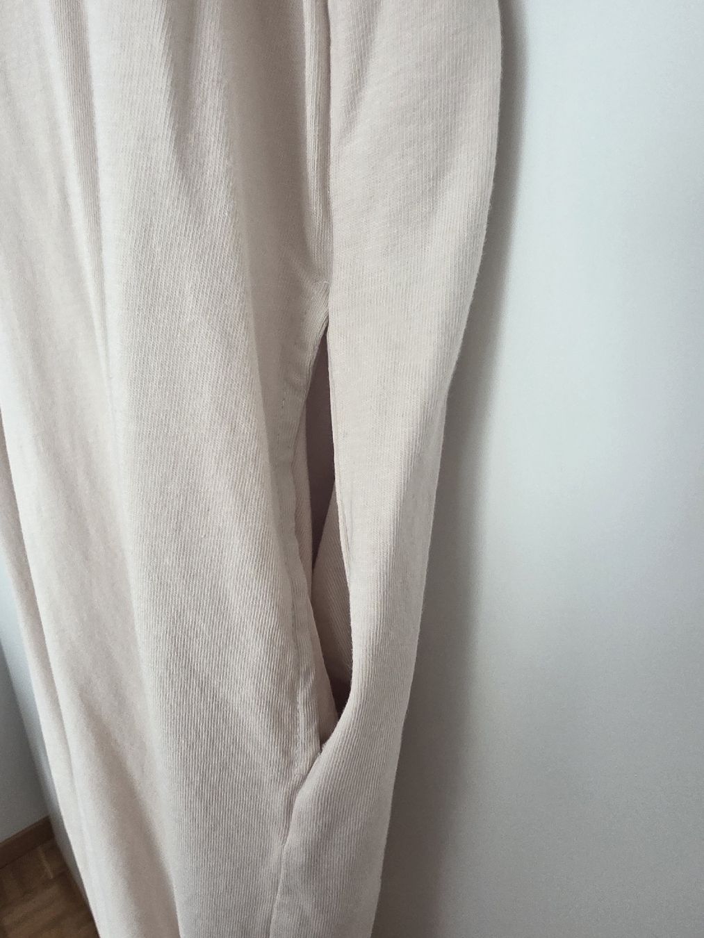 H&M Kleider: Jersey-Kleid – Neu (gemäss Beschreibung) aus Trimbach von asa_7tds 3