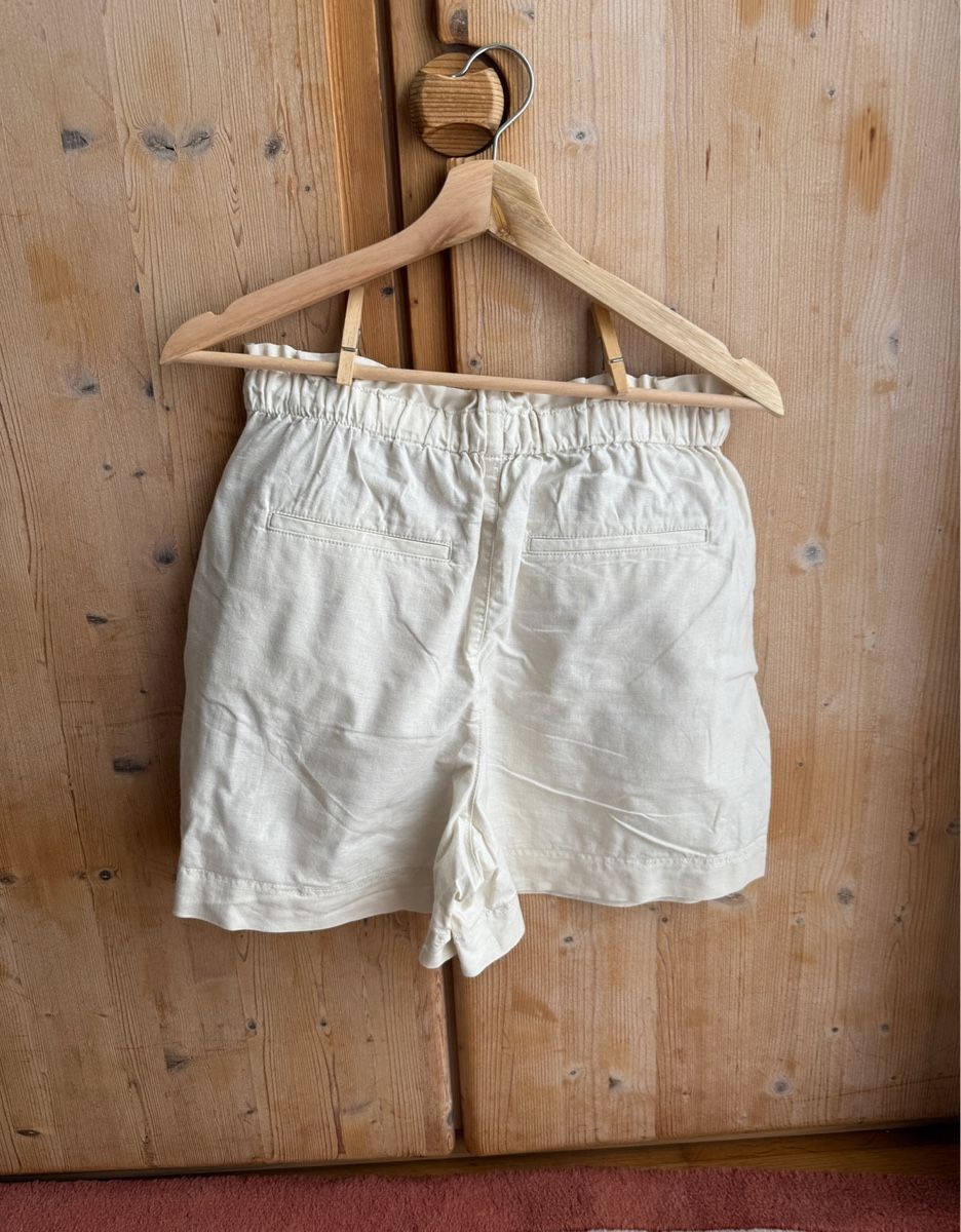 Uniqlo Pantaloni: Uniqlo Leinen Shorts Gr. S – Usato da Bern venduto da Wil.Wayne 2