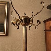 Porte-manteau vintage italien en laiton, style baroque.