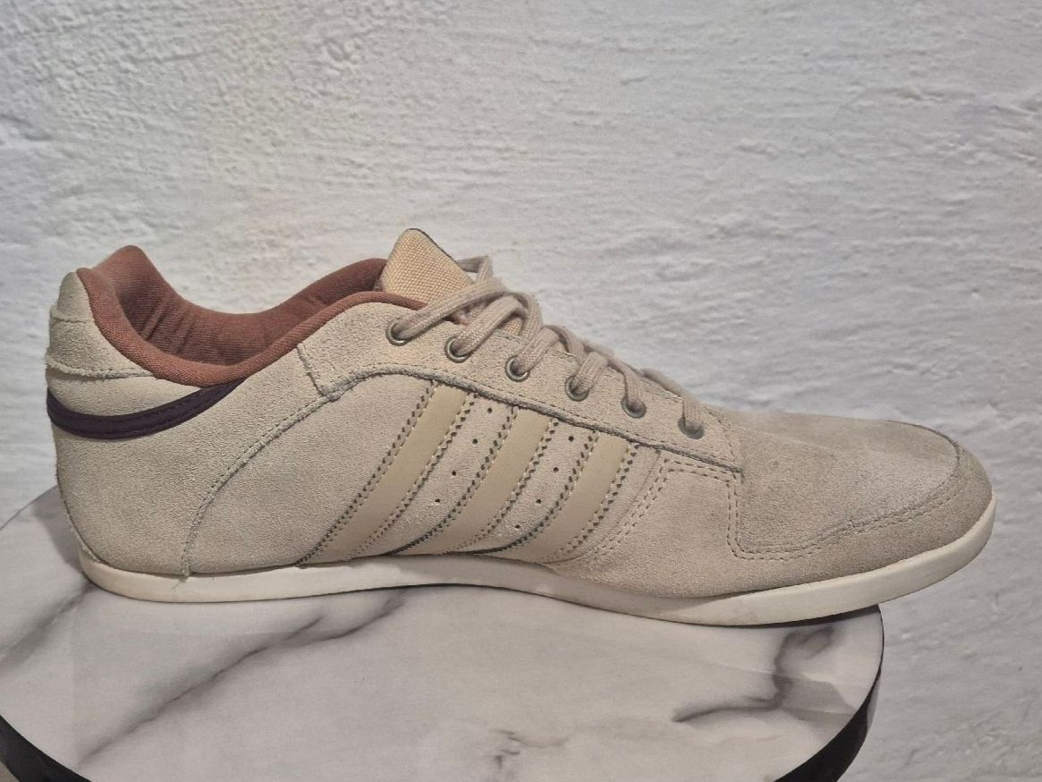 Adidas Herrenschuhe: Adidas Schuhe hellbeige, Grösse 44 – Gebraucht aus Biel/Bienne von XVogel 3