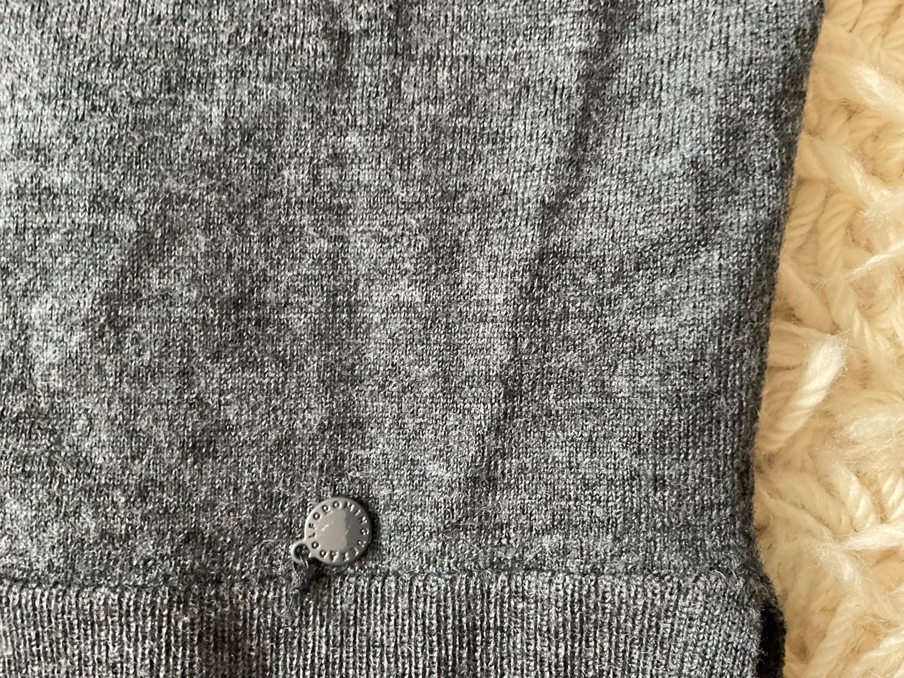 Pulls & Sweat-shirts: ADOLFO DOMINGUEZ Pullover Gr.S breit geschnitten Merino – D'occasion à Weiningen ZH par moon-55 1