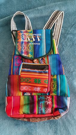 Herziger Kinderrucksack farbenfroh - aus Galapagos - neu