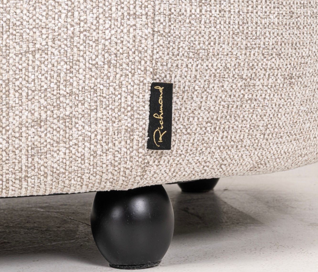 Divani: RICHMOND INTERIORS** Sofa Amelia natural fancy – Nuovo e nell'imballaggio originale da Ruswil venduto da Miami-2026 3