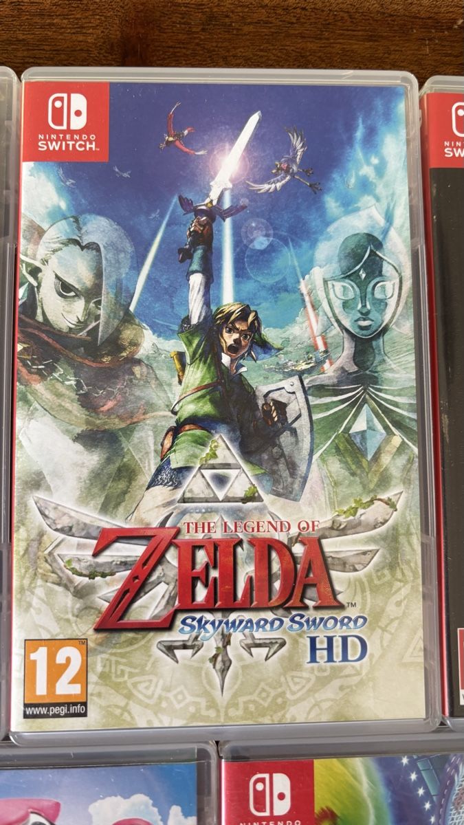 Nintendo Spiele: 5 Nintendo Switch Spiele, Mario Tennis, Zelda, splatoon etc. – Gebraucht aus fribourg von S-Conus 5