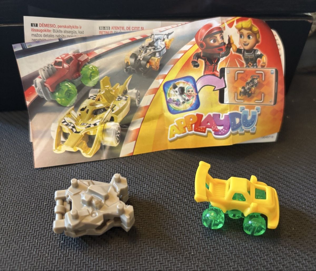 Giocattoli: Kinder Surprise Auto Stanzer mit Anleitung Neu. – Nuovo e nell'imballaggio originale da Köniz venduto da Vamp-Wer 1