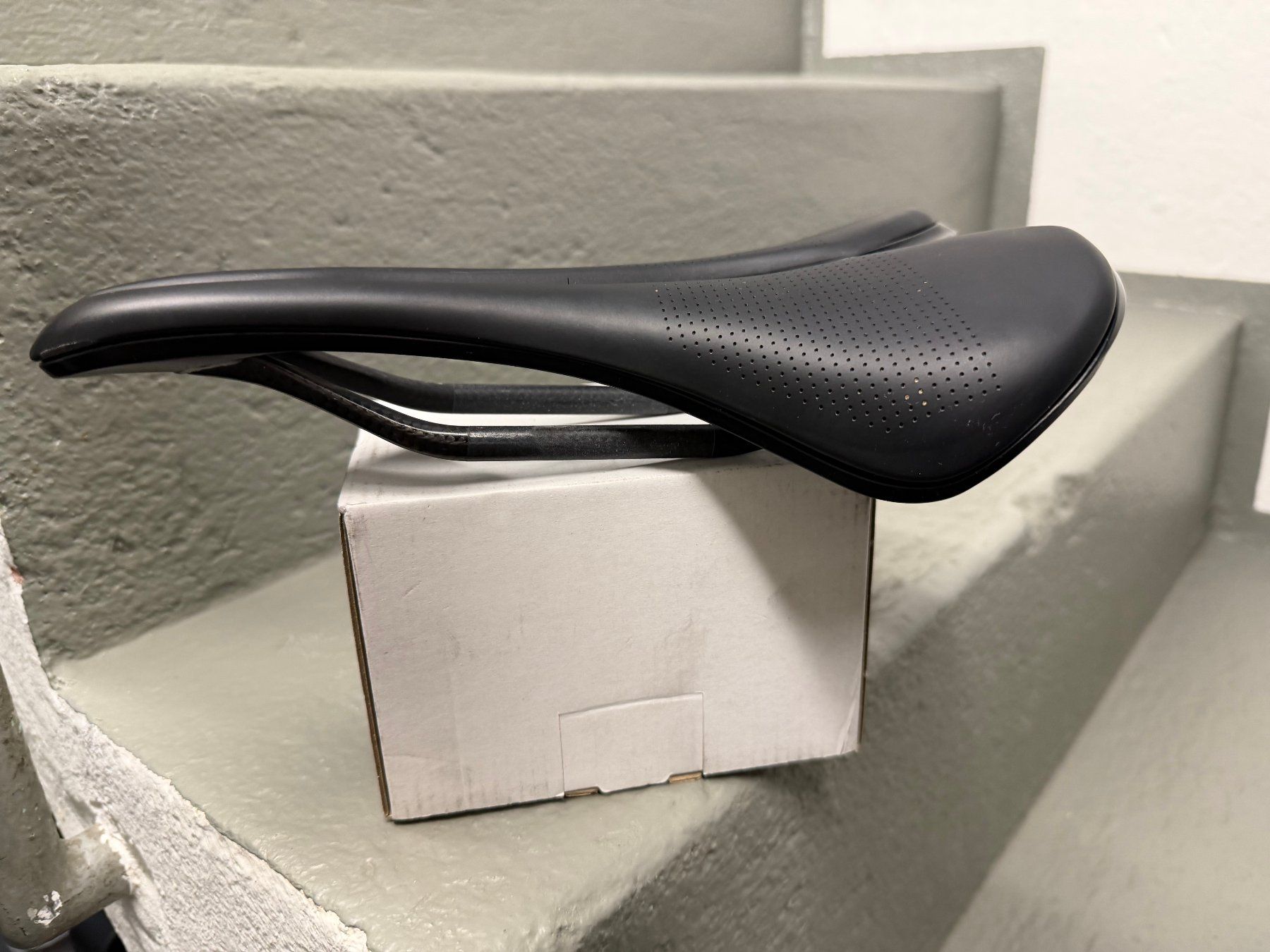 Specialized Pièces détachées: Specialized Romin EVO Carbon Sattel 155 mm – Neuf (Voir description) à Schlieren par Creichen1