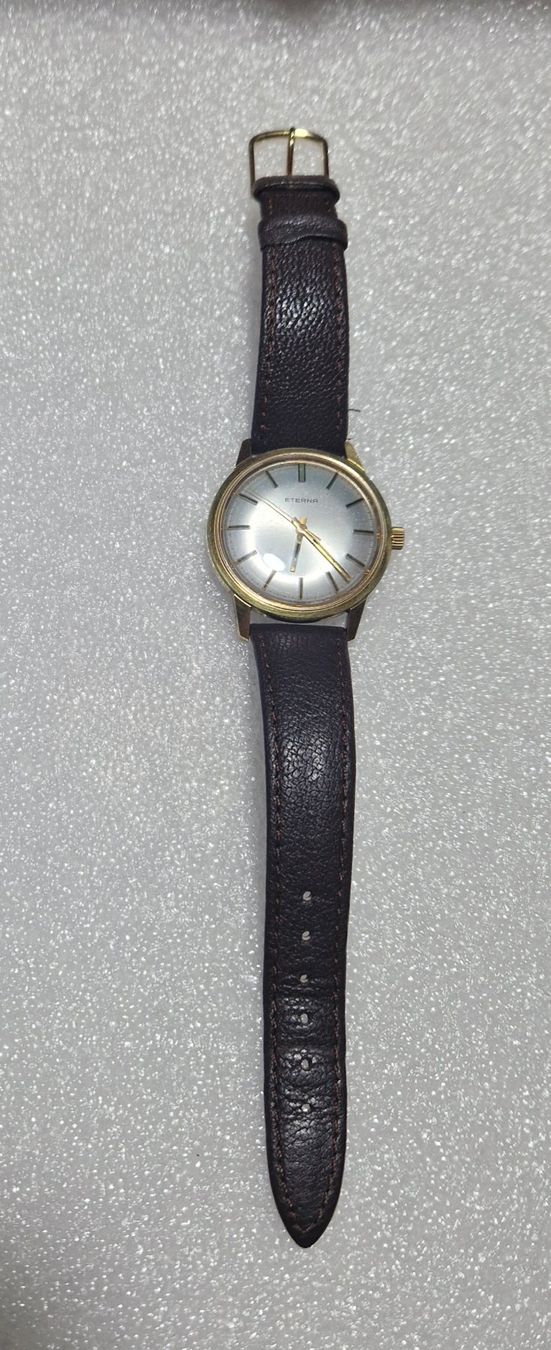Eterna Uhren: Vintage Eterna Herrenuhr – Gebraucht aus Winterthur von Sadega