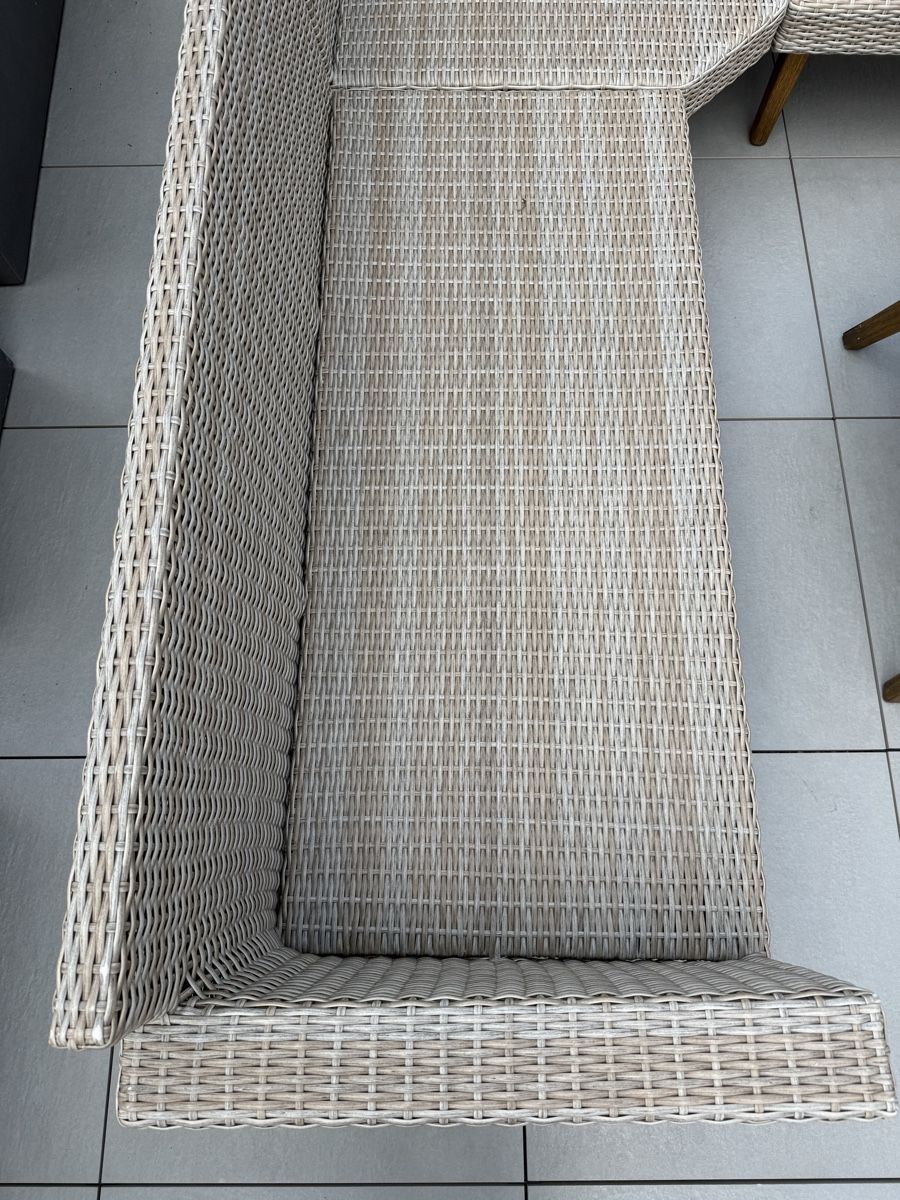 Sofas: Hochwertige Gartenlounge inkl. Tisch – Gebraucht aus Niederwil AG von mar_s9sz 2