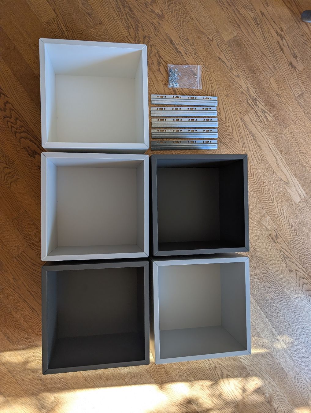 Ikea Regale: IKEA Wand Box 35x35x25 – Gebraucht aus Matten b. Interl von jan_2qdb
