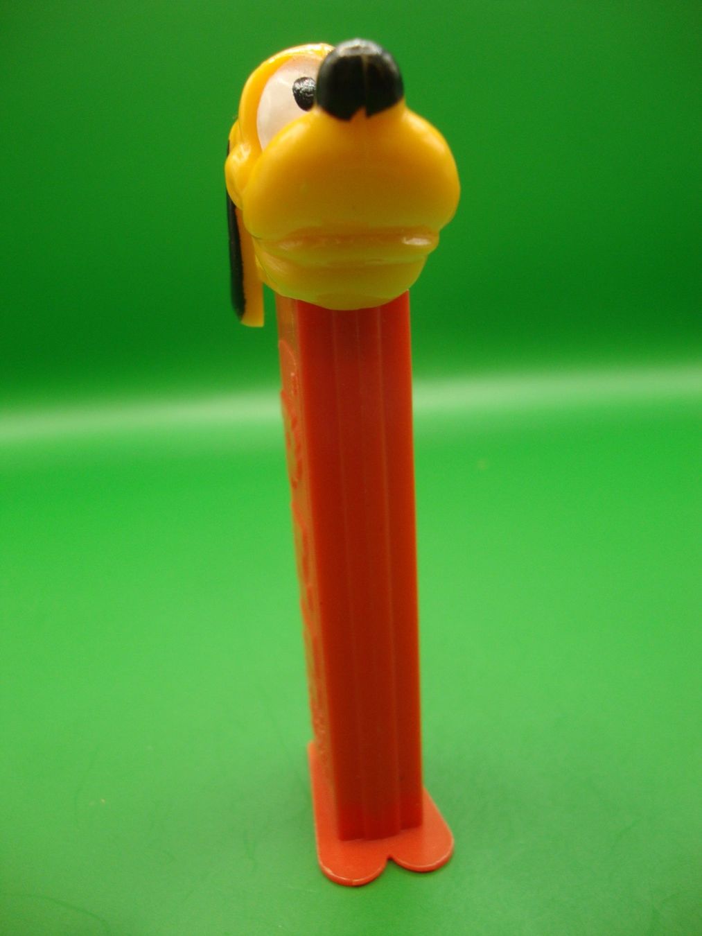 Pez Statuette: PEZ PLUTO PEZ DISNEY MADE IN AUSTRIA – Usato da Basel venduto da pink2010
